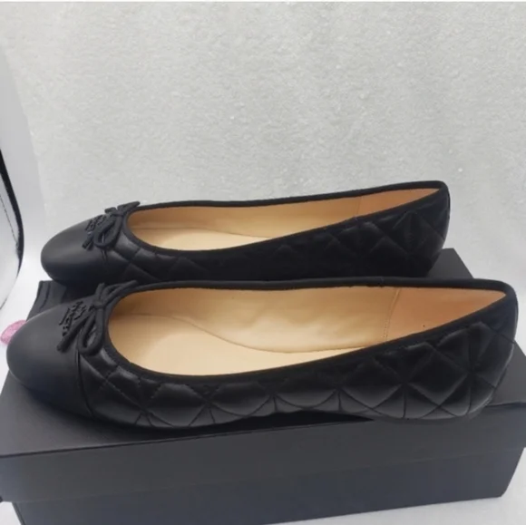 Coach Allyson Quilted Ballet Flats Classic Black Leather Women"s 10 - Picture 2 of 16